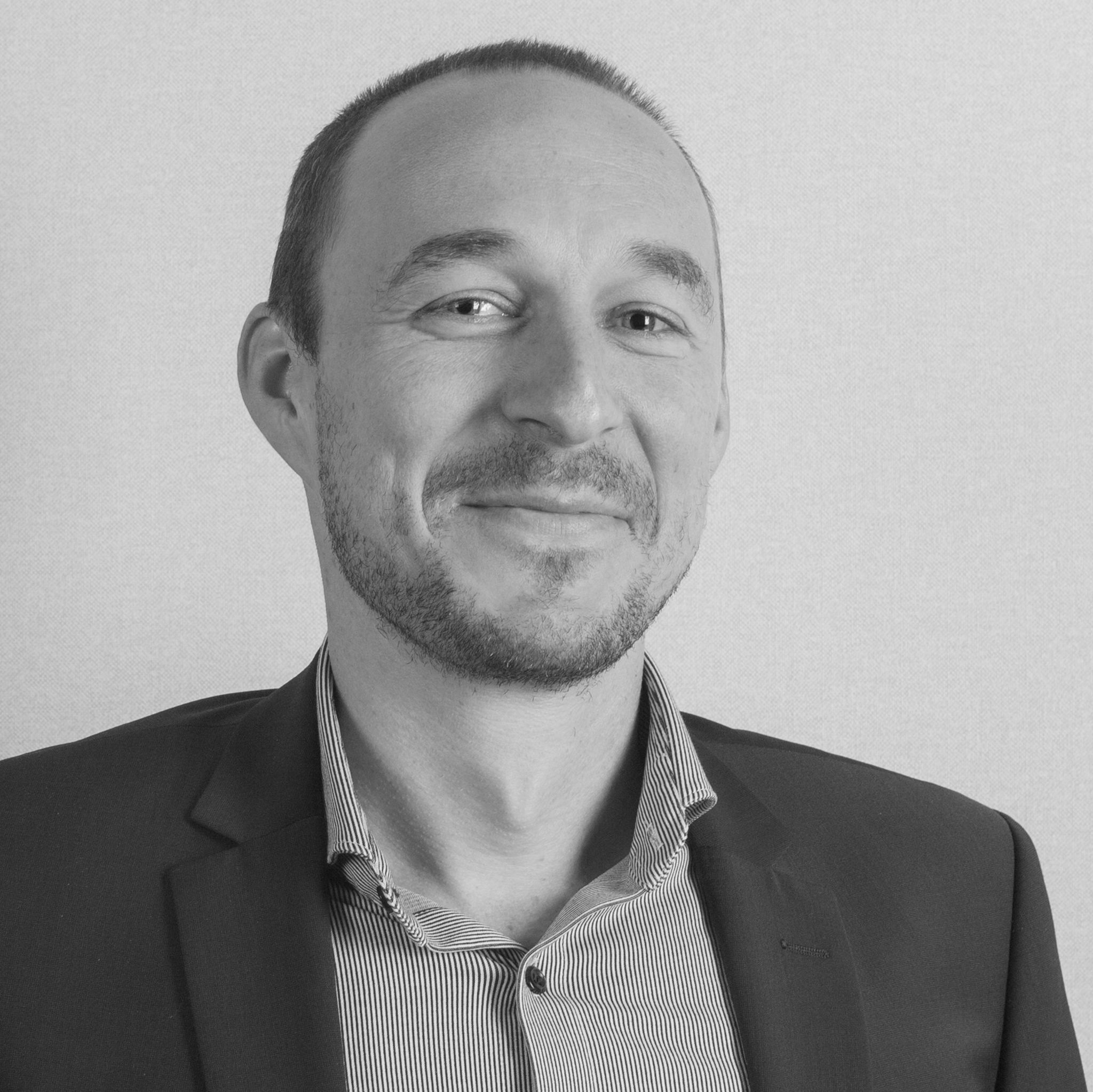 Matthias Zoche, Experte für IT Operations, Digitalisierung und AI Enablement bei DeZeTo®